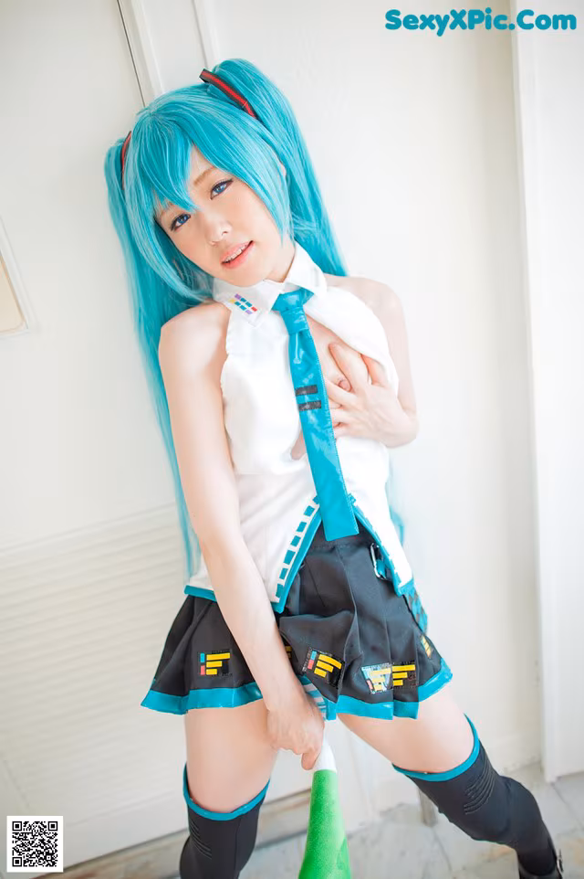 Asami Tsuchiya - Hanba Telanjang Bulat