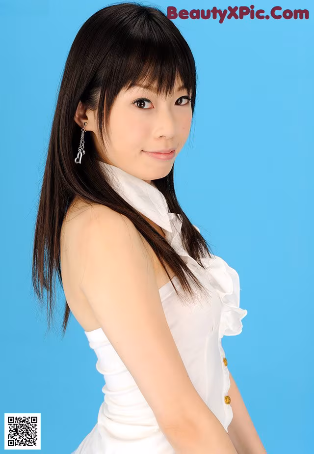 Miyuki Koizumi - Flower English Nude
